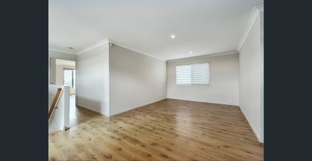 Spacious 4 Bedroom Family Home in Prime Mt Gravatt Location - Photo 3
