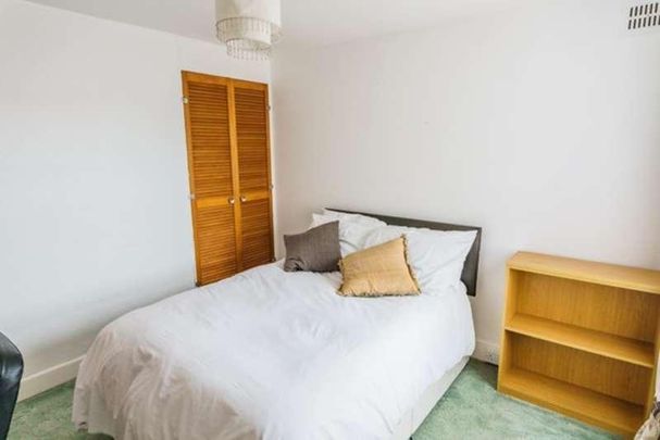 Orcheston Road, Charminster, BH8 - Photo 1