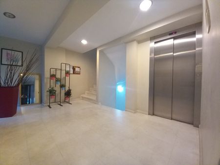 Διαμέρισμα για ενοικίαση Κοντόπευκο (Αγία Παρασκευή) - Photo 2