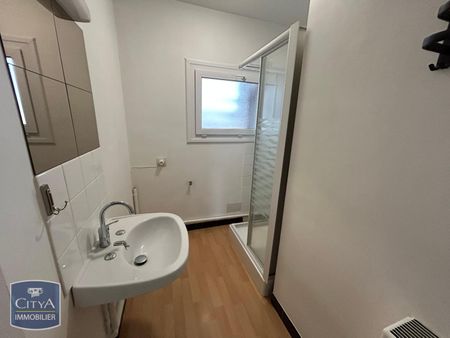 Location Appartement 3 pièces 62m² LAVAL 53000 - Photo 5