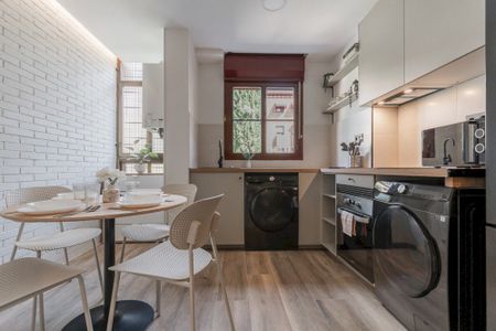 Single room with private bathroom in Madrid Río - Foto 4