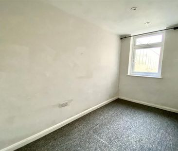 Clifton Road, Worthing - Photo 1