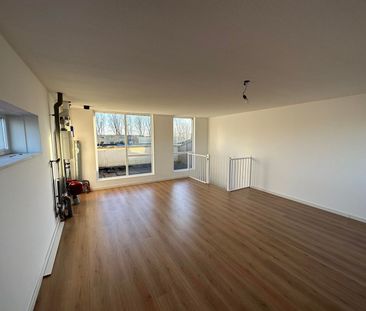 Crèmestraat 11, Regenboogbuurt West, 1339HG, Almere - Foto 1