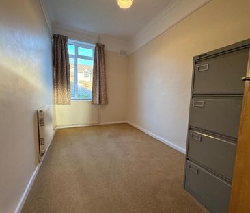 3 bedroom bungalow to rent - Photo 4