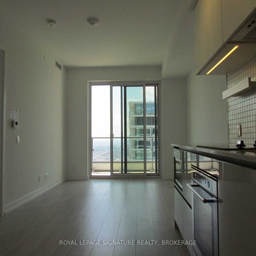 For Lease - 950 Portage Parkway Unit# 6110, Vaughan, Ontario - Photo 1