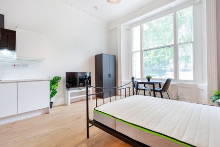 Studio Flat, Kensington Gardens Square, W2 - Photo 5