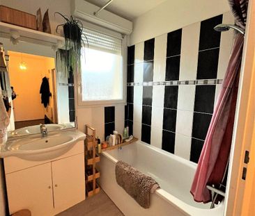 Location Appartement 3 pièces 62m² CONDE SUR L ESCAUT 59163 - Photo 6