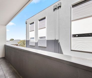 17 Caneva Way, Werribee. - Photo 5