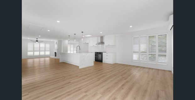 Breaking Lease-Luxurious Resort Style Family Home with a Pool! - Photo 1