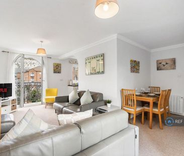 2 bedroom flat to rent - Photo 5