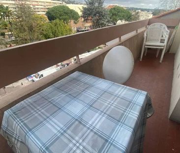 F1 de 28m² avec balcon - Photo 6