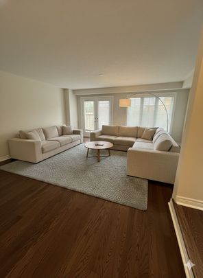For Lease - 2006 Trawden Way Unit# 35, Oakville, Ontario - Photo 1
