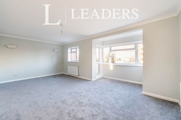 2 bedroom apartment to rent Tennyson Road, Worthing, BN11 - Photo 1