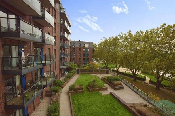 Shearwater Drive, West Hendon, London, NW9 - Photo 1