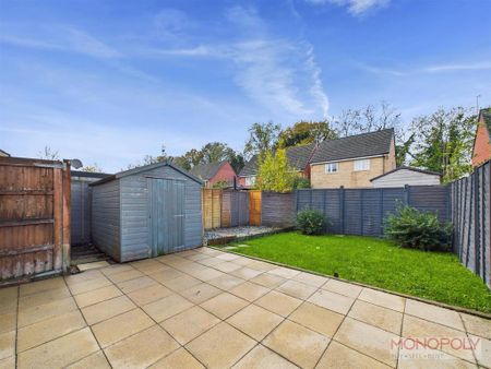 3 bedroom semi-detached house to rent - Photo 2