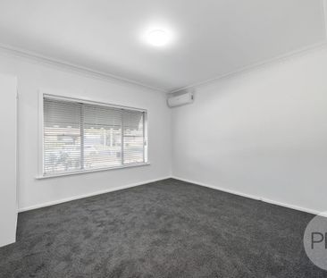 42 Nixon Crescent, Tolland NSW 2650 - Photo 3