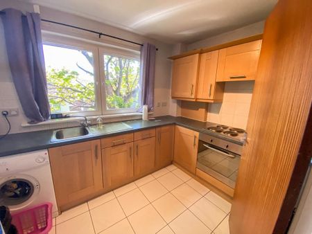 1 bedroom flat to rent - Photo 4