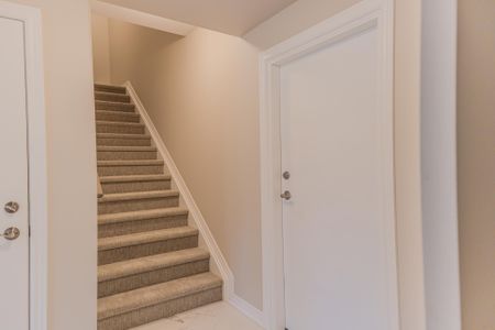 For Lease - 22 Willson Drive, Thorold, Ontario - Photo 5