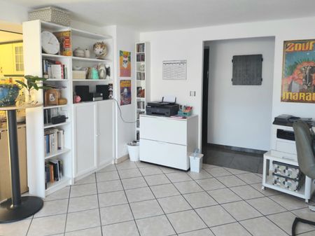 Location Appartement 116m² - Photo 2