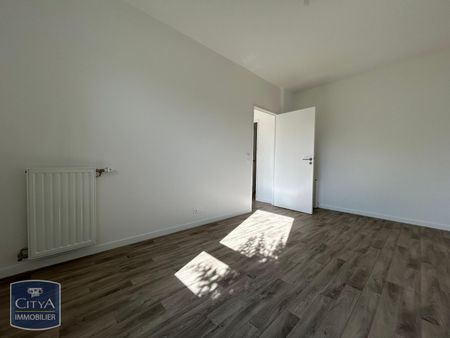 Location Appartement 2 pièces 43m² MAGNANVILLE 78200 - Photo 2