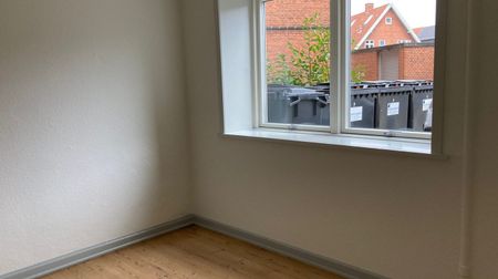 2 værelses – Palnatokesvej 29 kld. th. – Odense C - Foto 4