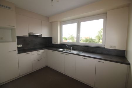 Duplex-appartement met 2 slaapkamers en 2 terrassen gelegen te Lebbeke – ref.: 4260 - Photo 2