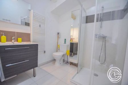 STUDIO MEUBLE - ST JEAN D'ANGELY - 2 RUE DE GILETTE - Photo 4