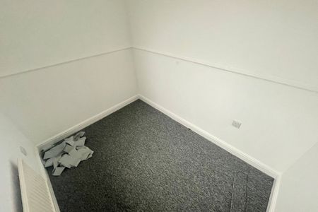 Talbot Close - Photo 3