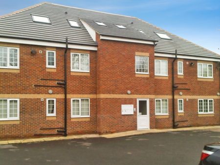 1 bedroom Flat To Let - Photo 5