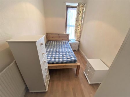 6 bedroom house to rent - Photo 5