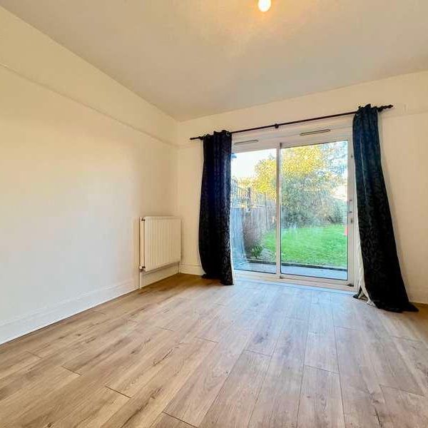 Capthorne Avenue, Harrow, HA2 - Photo 1