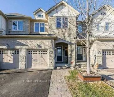 Condo Townhouse For Lease | W9234391 - Photo 1