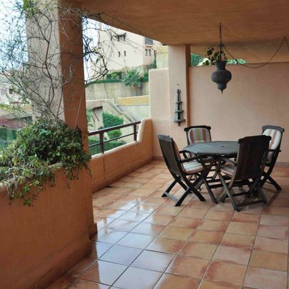 Middle Floor Apartment in Mijas - Photo 1