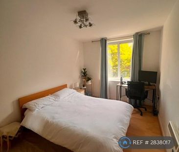 2 bedroom flat to rent - Photo 6