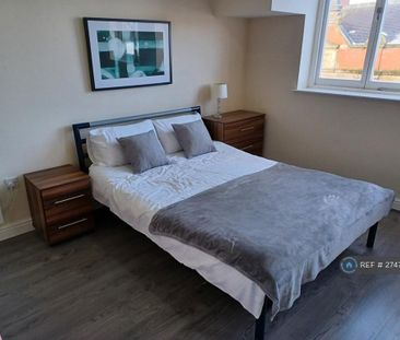 1 bedroom in a house share to rent - Photo 3