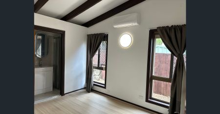 Lowset SOLID BRICK HOME - Photo 3