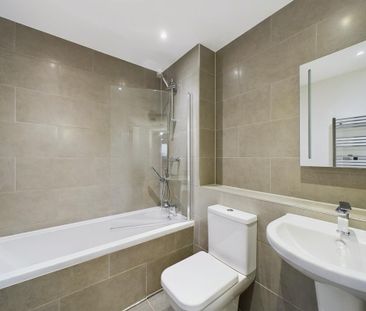 2 bedroom apartment to rent - Photo 4