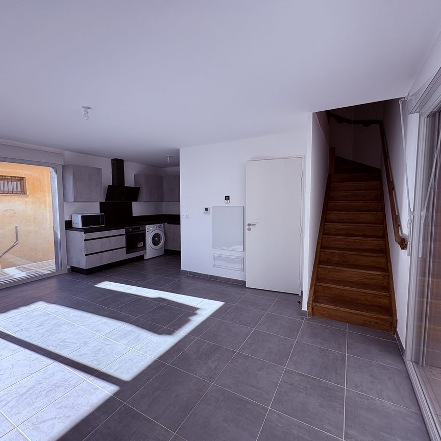 Location Appartement 3 pièces 57m² VENCE 06140 - Photo 1