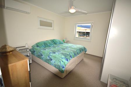 3 bedroom detached bungalow to rent - Photo 2