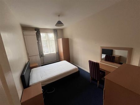 Apt B 52 Wellington Park, Belfast, BT9 6DP - Photo 5