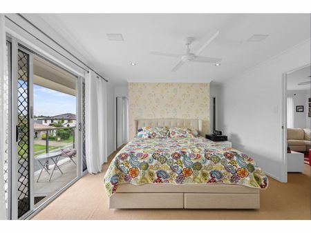 High-Quality Modern Home - Photo 4