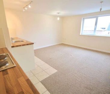 Amber Court, Fratton Road, Portsmouth, PO1 - Photo 4