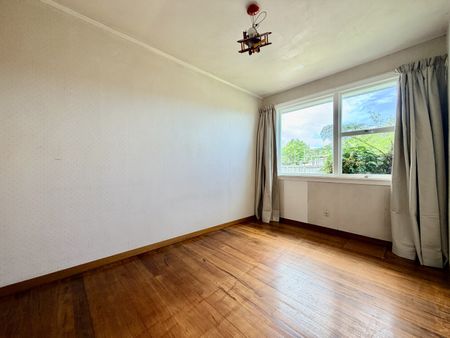 17 Waimairi Road, Upper Riccarton - Photo 3