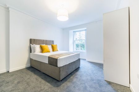 5 bedroom apartment to rent - Photo 4