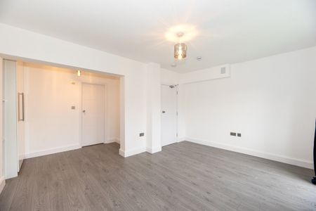 Tonfield Road - Photo 2