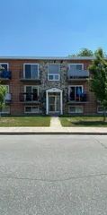 1 room apartment of 61m² in Granby - Photo 2