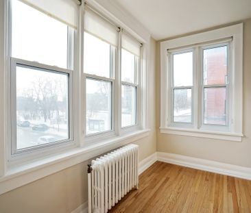 Elgin Apartments - Photo 2