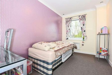 Delta Court, Grenfell Road, Maidenhead, Berkshire, SL6 - Photo 5