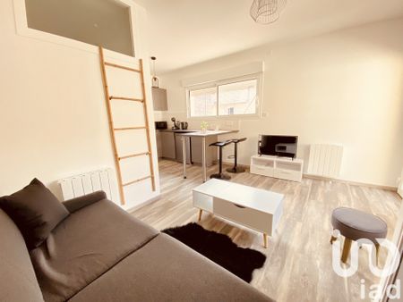 Studio 1 pièce de 23 m² à Vonnas (01540) - Photo 2