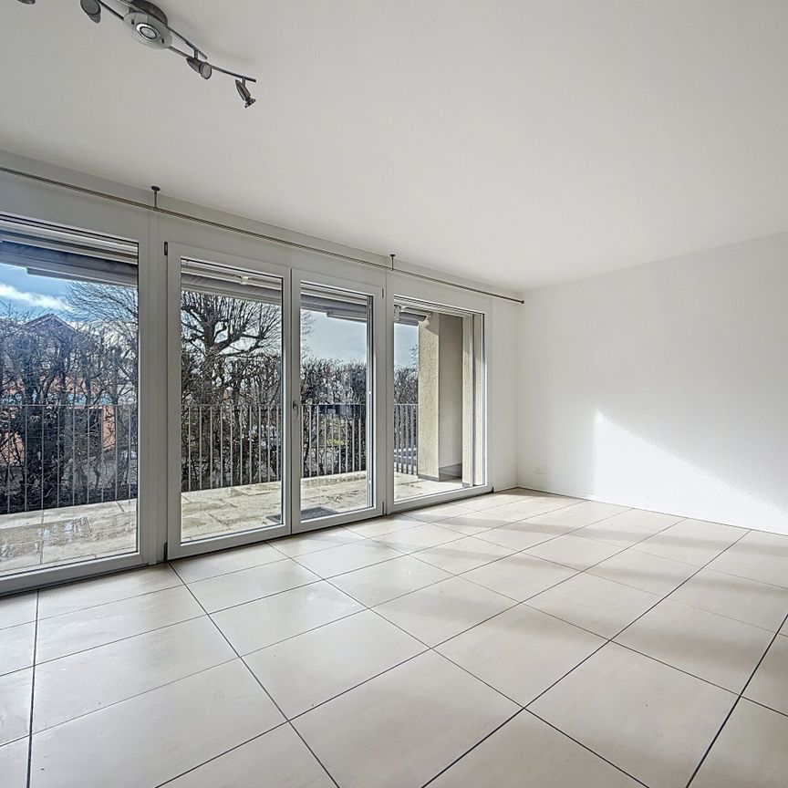 4 ½ ROOMS – Close to Amenities! - Photo 1